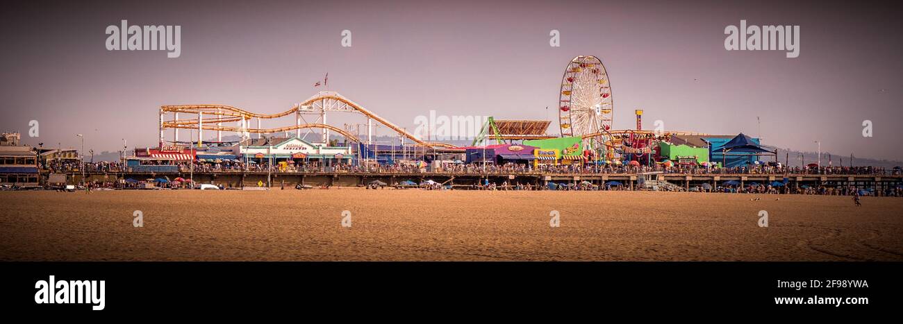 Molo di Santa Monica a Los Angeles - fotografia di viaggio Foto Stock