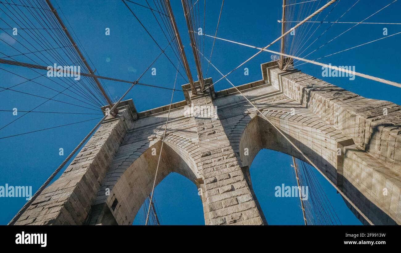 Famoso ponte di Brooklyn a New York - fotografia di viaggio Foto Stock