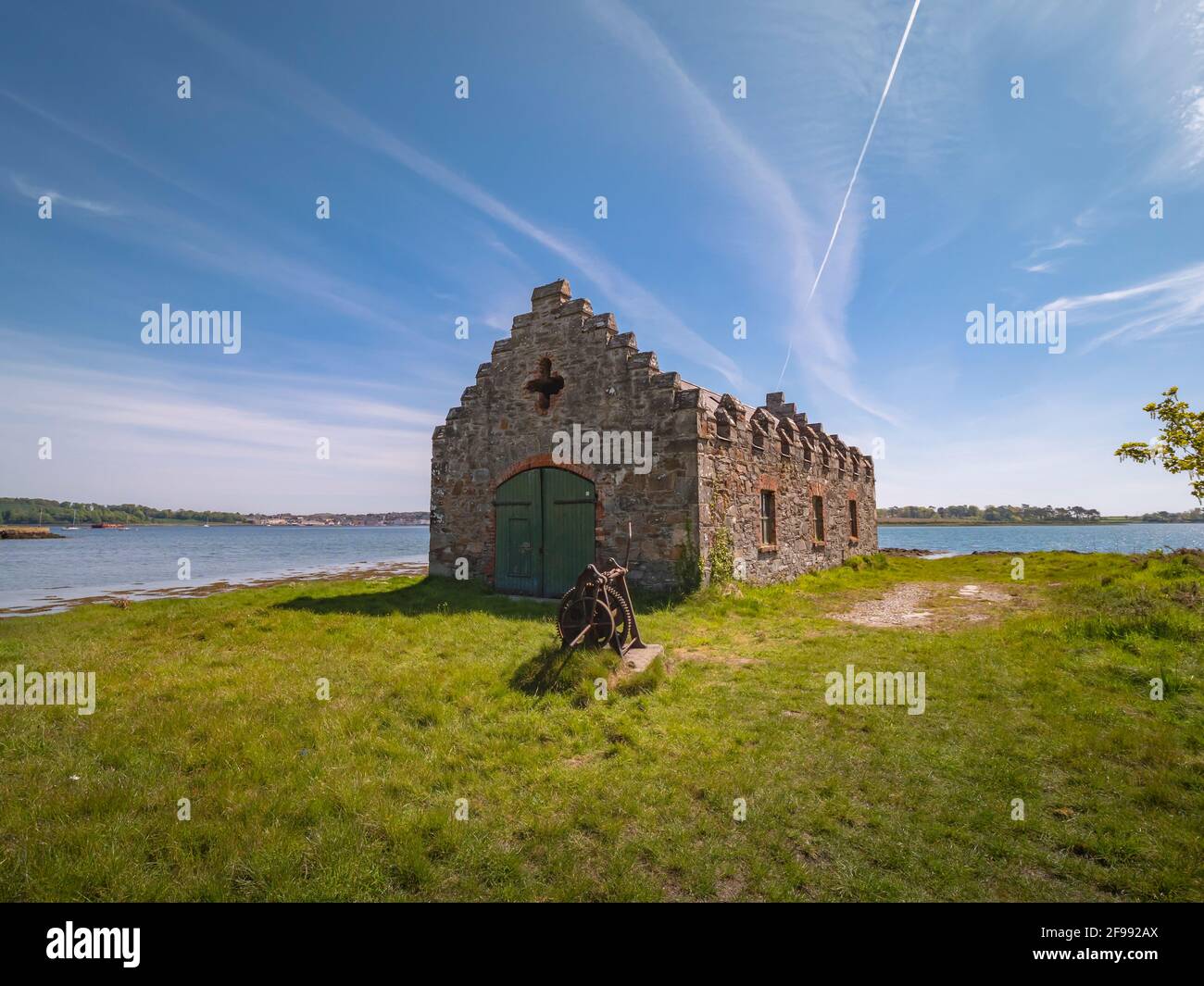 Vecchie rovine medievali di Castle Ward in Irlanda del Nord - Fotografia di viaggio Foto Stock