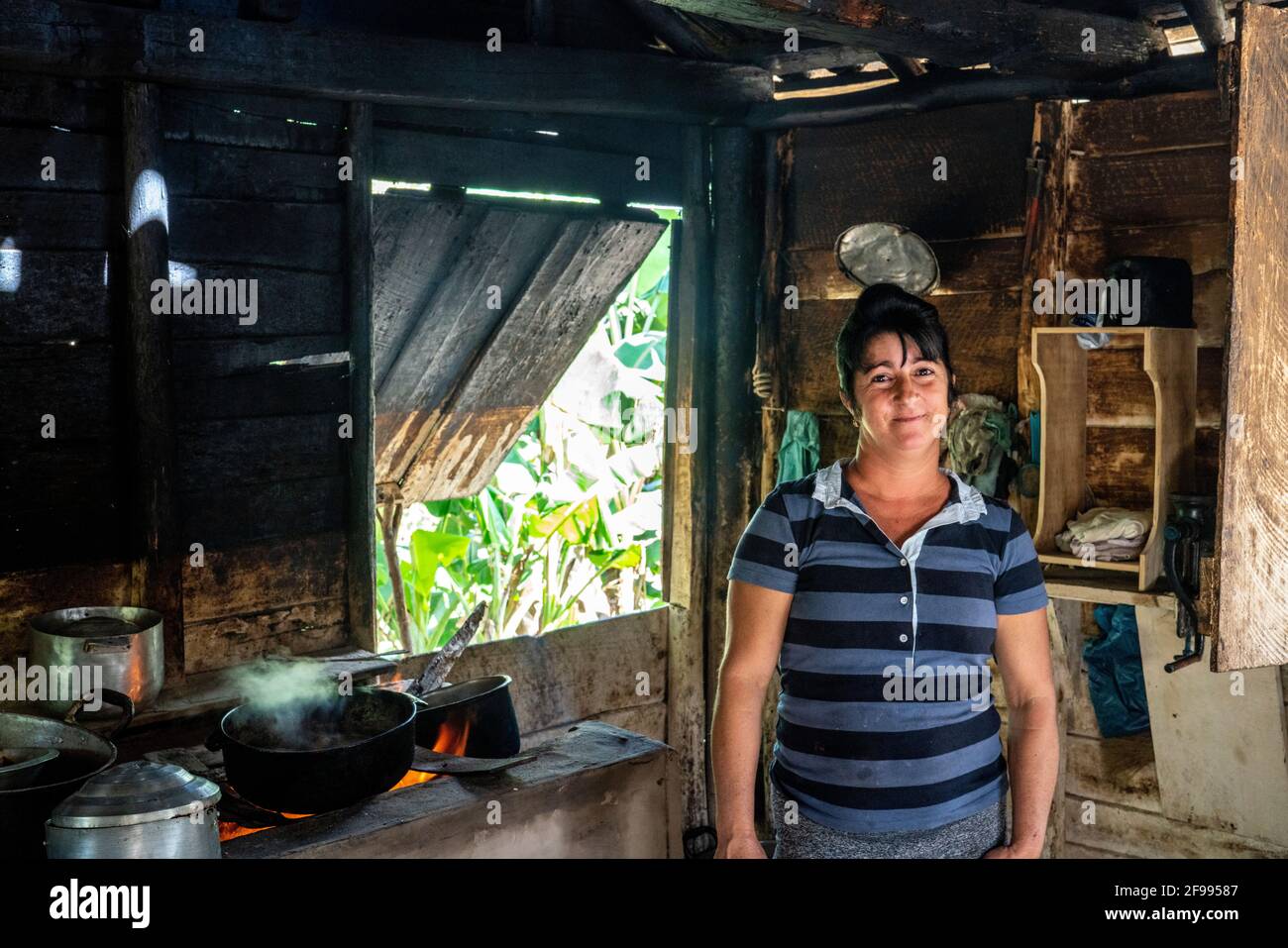 Cucina di una piantagione di caffè vicino a Jibacoa nelle montagne Escambray, provincia di Villa Clara, Cuba Foto Stock