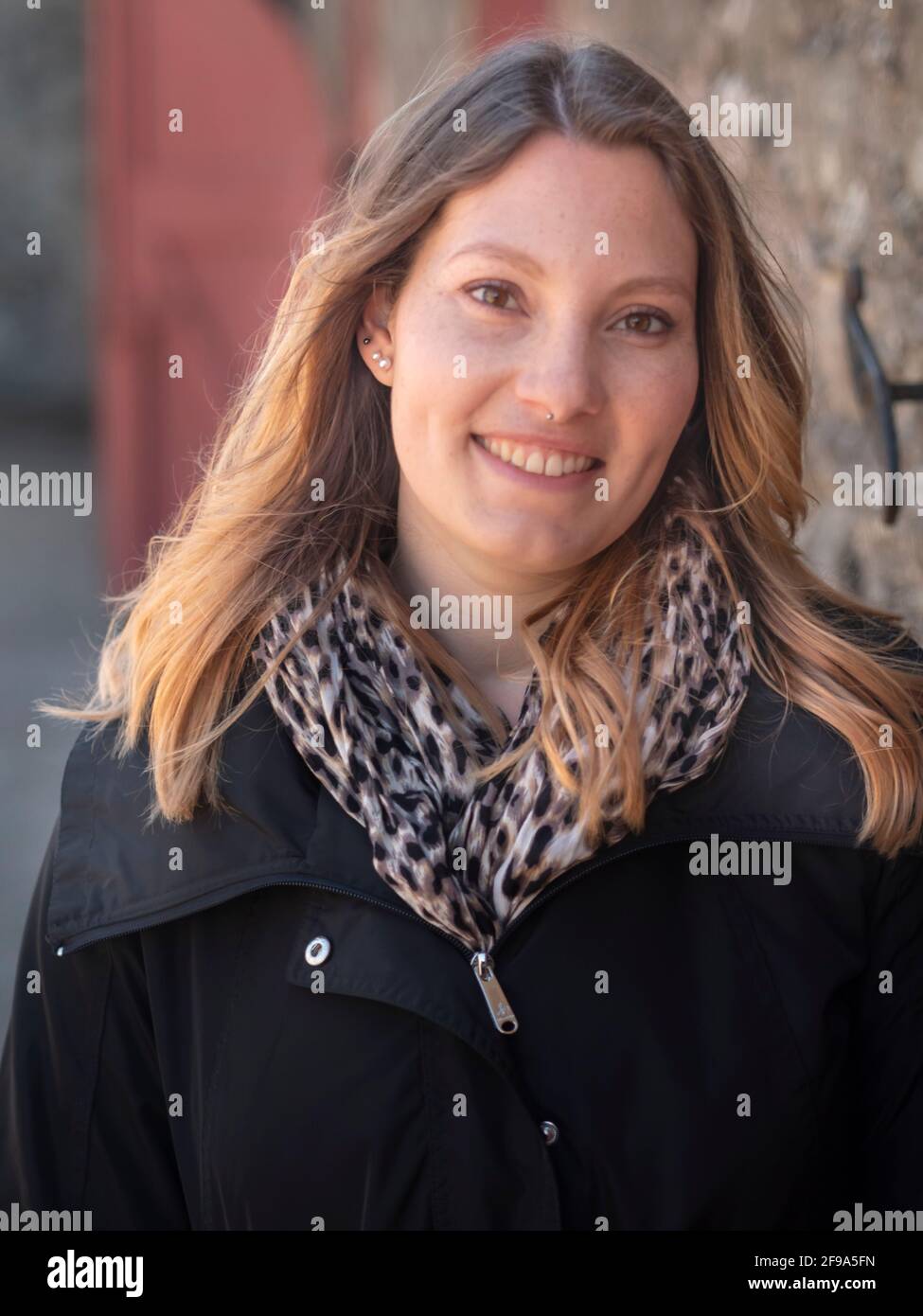 Ritratto colpo di 25 anno vecchia donna - persone fotografia Foto Stock