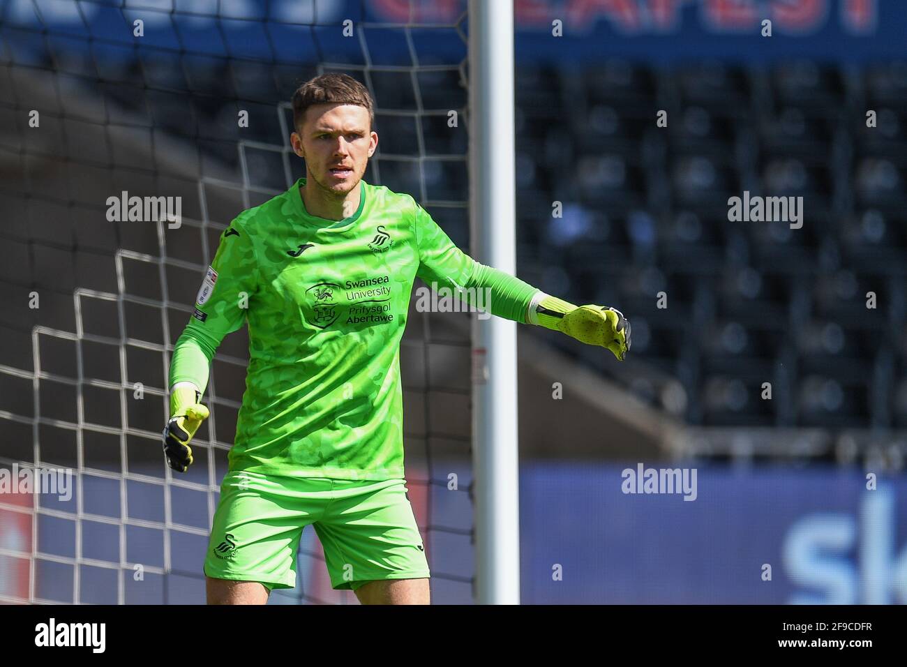 Swansea, Regno Unito. 17 Apr 2021. Freddie Woodman 1 of Swansea City durante la partita a Swansea, UK, il 17/2021/04. (Foto di Mike Jones/News Images/Sipa USA) Credit: Sipa USA/Alamy Live News Foto Stock