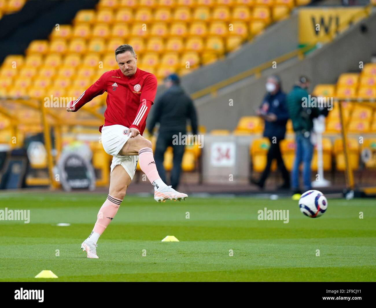 Wolverhampton, Inghilterra, 17 aprile 2021. Phil Jagielka di Sheffield Utd durante la partita della Premier League a Molineux, Wolverhampton. L'immagine di credito dovrebbe essere: Andrew Yates / Sportimage Foto Stock