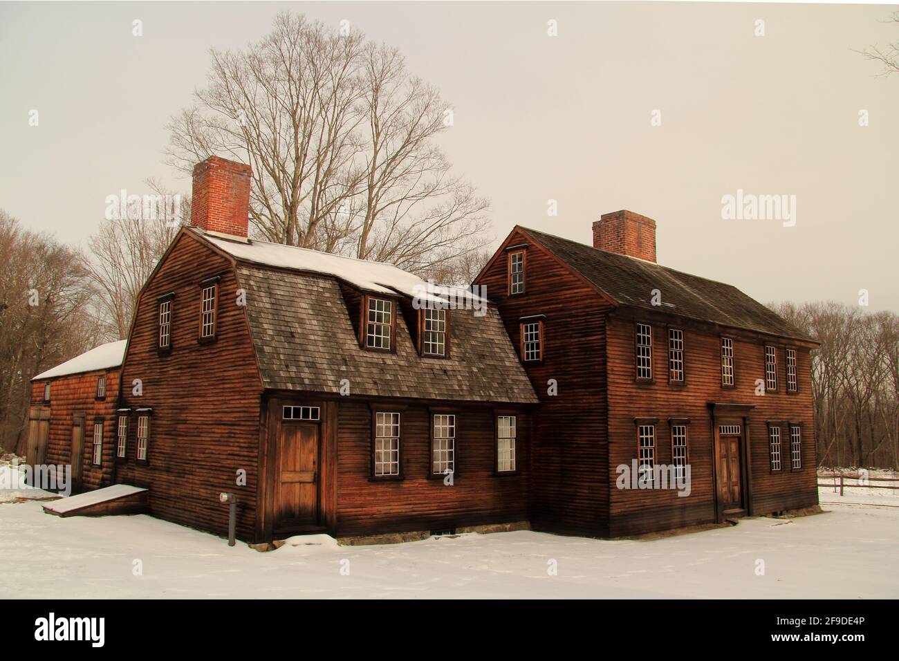 La Hartwell Tavern, nel Minuteman National Historical Park, è uno dei pochi testimoni sopravvissuti all'inizio della Rivoluzione americana Foto Stock