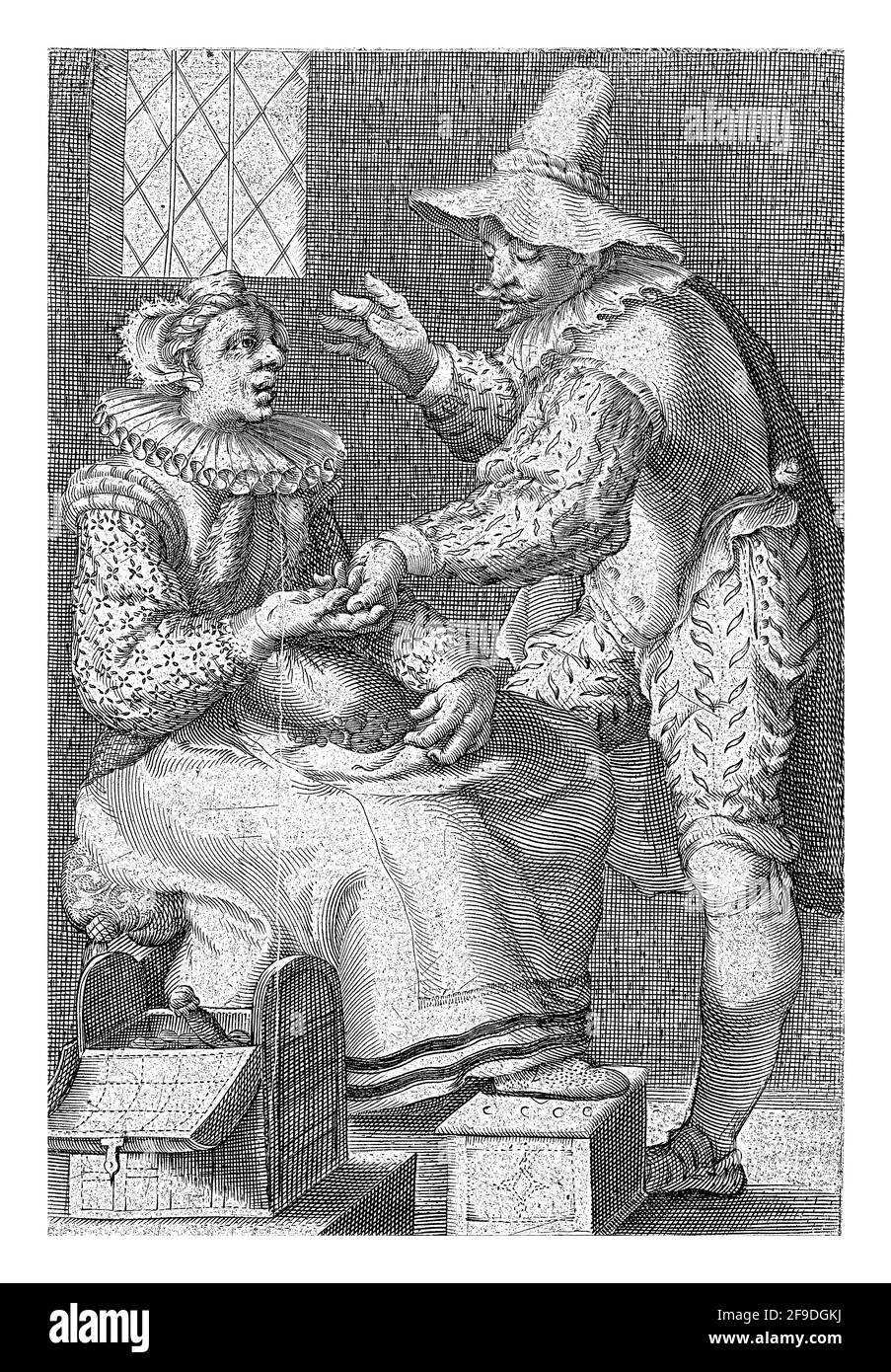 Una donna anziana si siede con i suoi piedi su una stufa, una scatola di soldi aperta accanto a lei. Lei mostra i suoi soldi a un giovane uomo in piedi davanti a lei e cerca di se Foto Stock