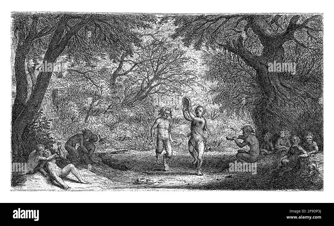 Bacchanal con satiri di festa e ninfe di legno nella foresta. Una coppia sta ballando nel mezzo. Foto Stock