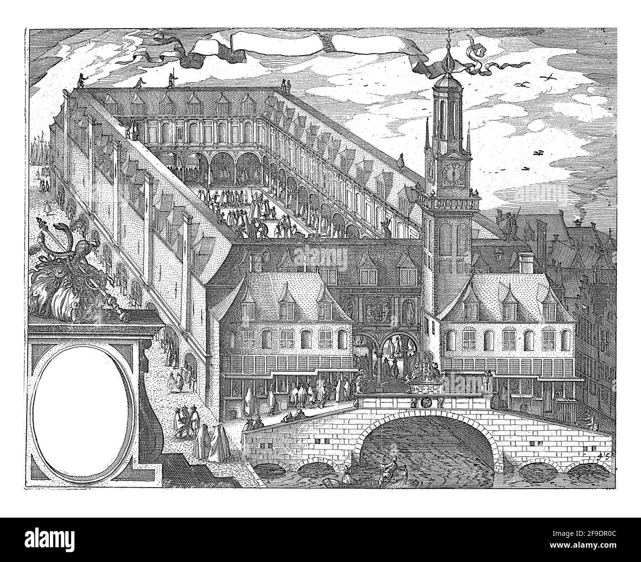 Vista dall'alto della Borsa di Hendrik de Keyser ad Amsterdam. Molte figure intorno, dentro e sull'edificio. In basso a sinistra una cartouche con un eig Foto Stock