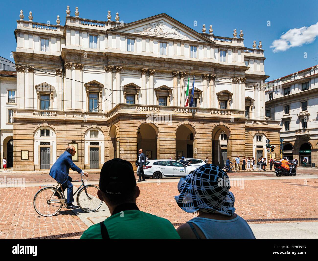Milano, Provincia di Milano, Lombardia, Italia. Teatro alla Scala o Teatro alla Scala in Piazza della Scala. Foto Stock