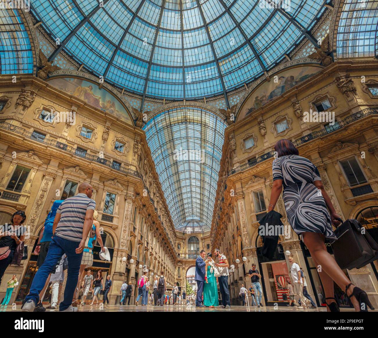 Milano, Provincia di Milano, lombardia, italia. Galleria Vittorio Emanuele II galleria di negozi. Foto Stock
