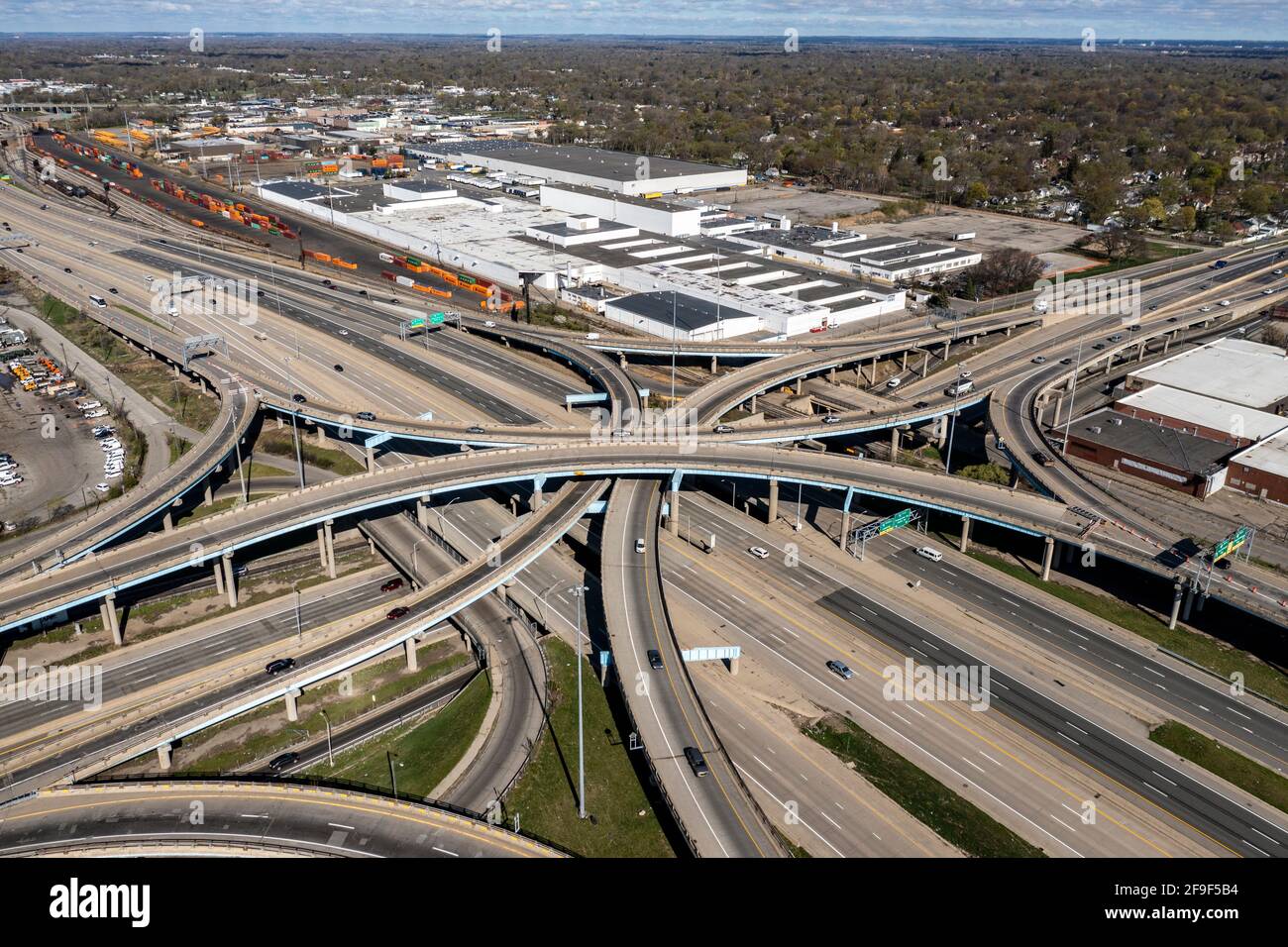 Detroit, Michigan - svincolo tra l'Interstate 96 e la Southfield Freeway (M-39). Foto Stock
