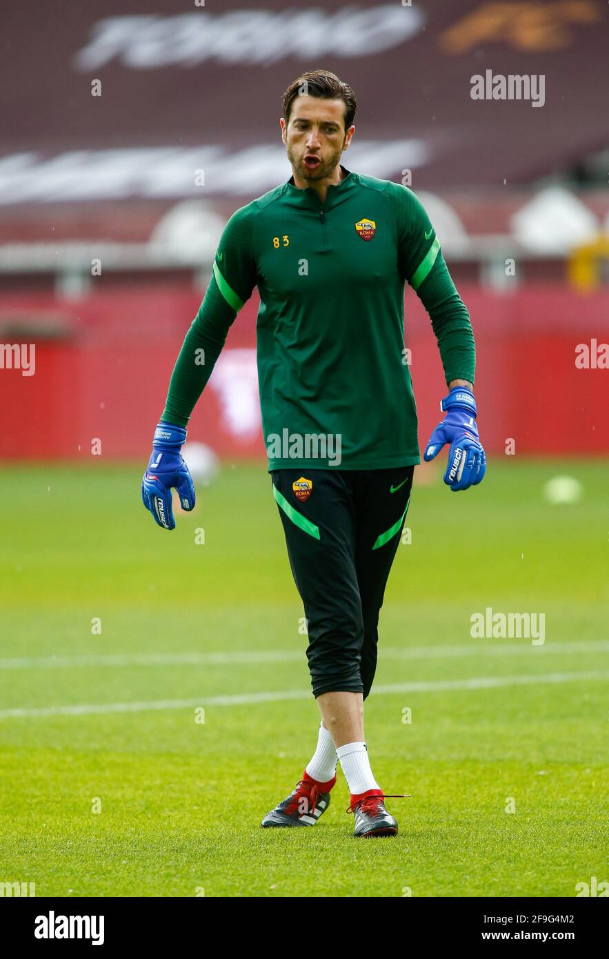 Antonio Mirante (come Roma) si sta riscaldando durante la Serie Italiana A 2020-21, partita di Ootball tra Torino FC e COME Roma, 18 aprile 2021 allo Stadio Gra Foto Stock