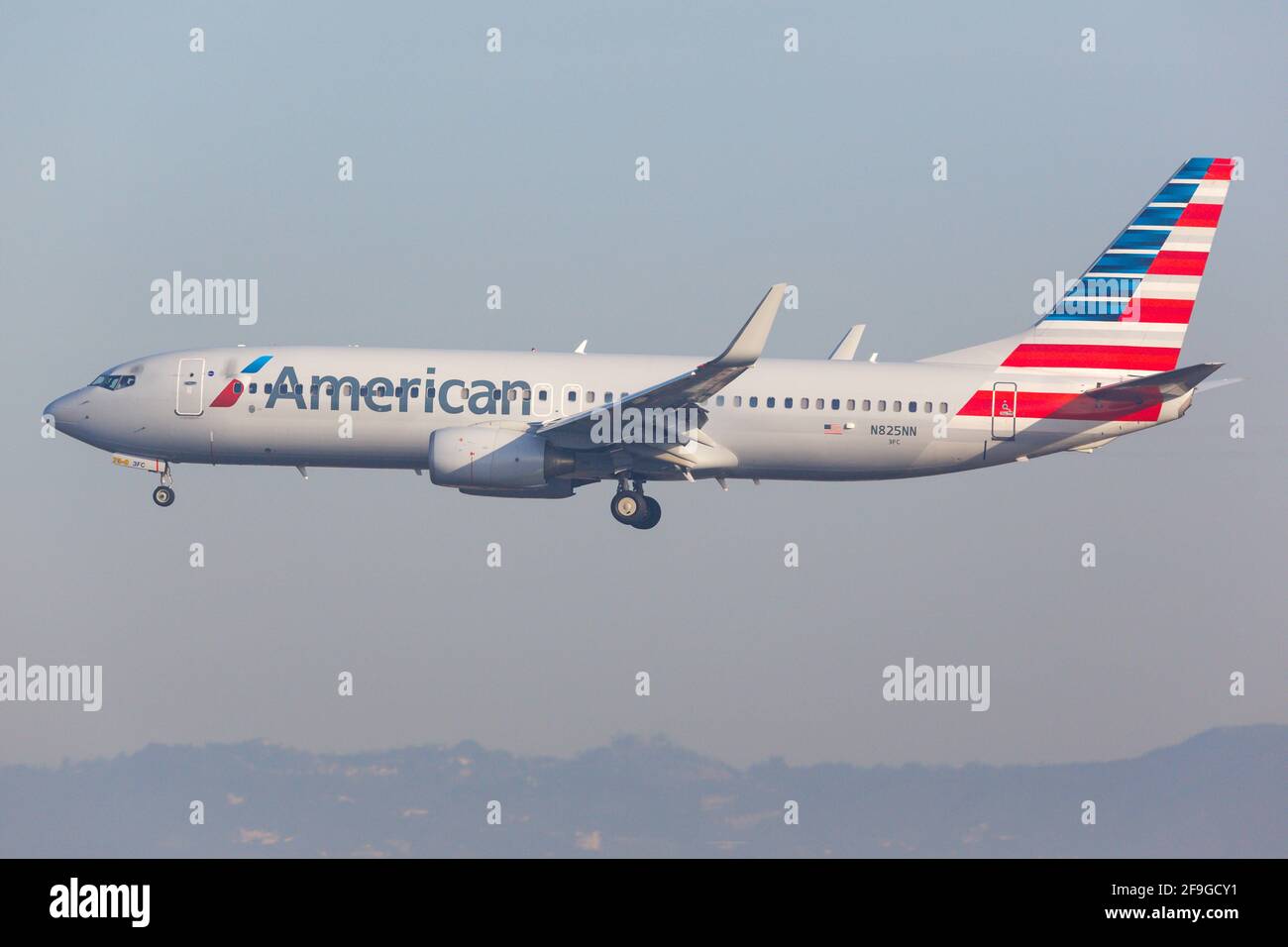Los Angeles, Stati Uniti d'America - 22. Febbraio 2016: American Airlines Boeing 737-800 all'aeroporto di Los Angeles (LAX) negli Stati Uniti. Boeing è un bas produttore di aeromobili Foto Stock