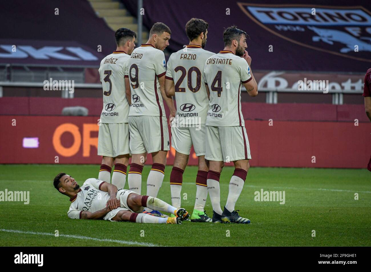 Torino, Italia. 18 Apr 2021. Torino. Partita di campionato Serie A Tim 2020/2021. Torino vs Roma. Grande Stadio Olimpico di Torino nella foto: Credit: Independent Photo Agency/Alamy Live News Foto Stock