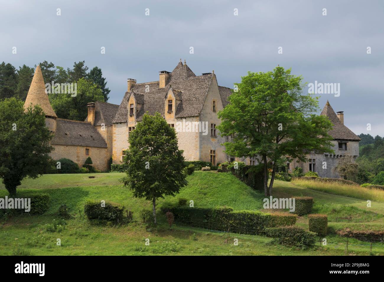 La Grande Filolie è un impressionante Château non lontano da Saint-Amand-de-Coly, Dordogna, Francia Foto Stock