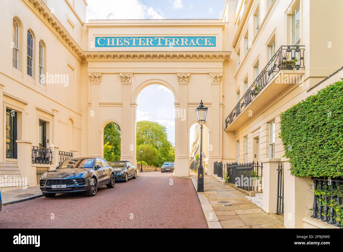 Luglio 2020. Londra. Architettura di Chester Terrace a Regents Park a Londra, Inghilterra Foto Stock