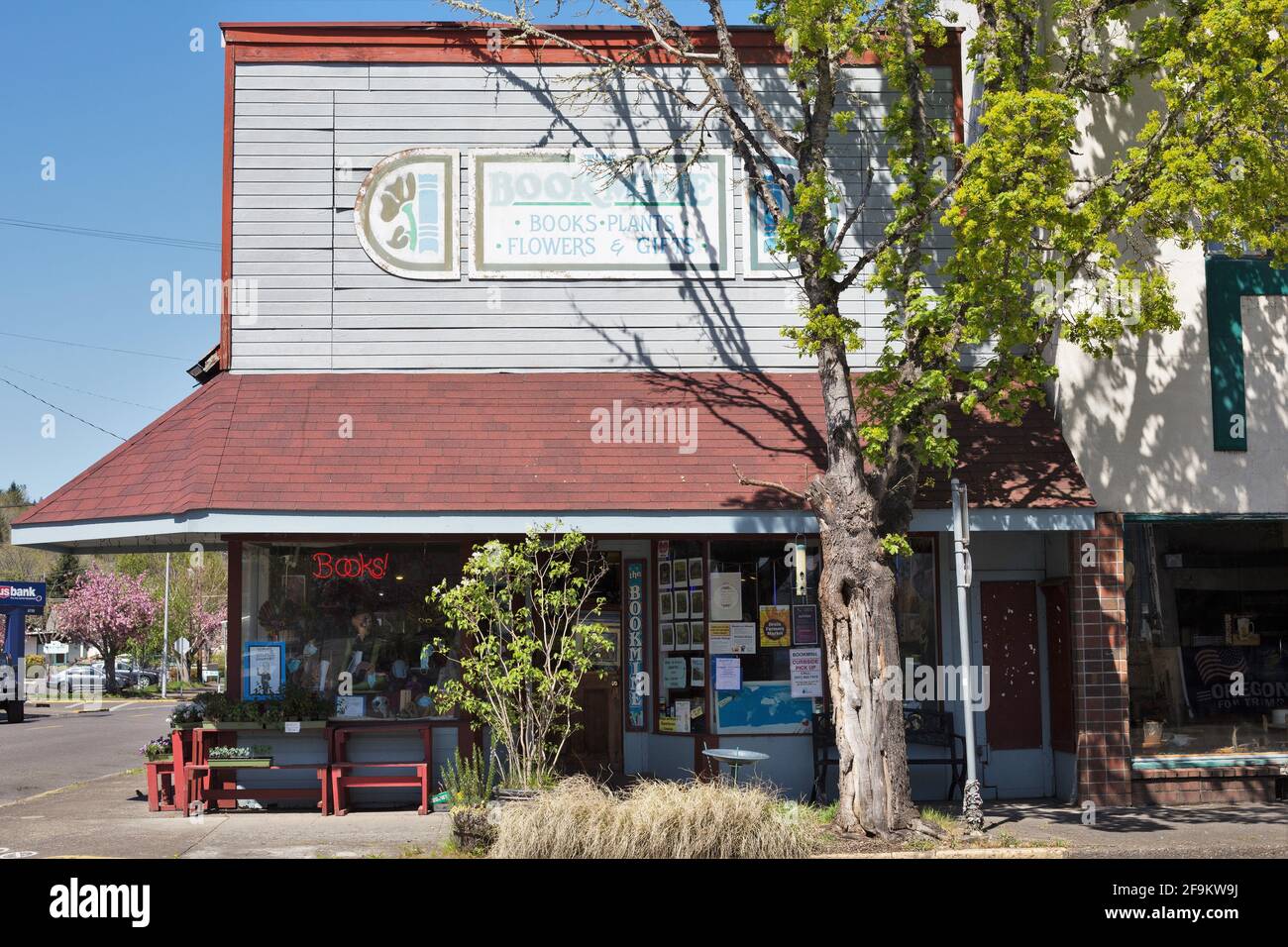 Libreria indipendente negozio di libri a Cottage Grove, Oregon. Foto Stock