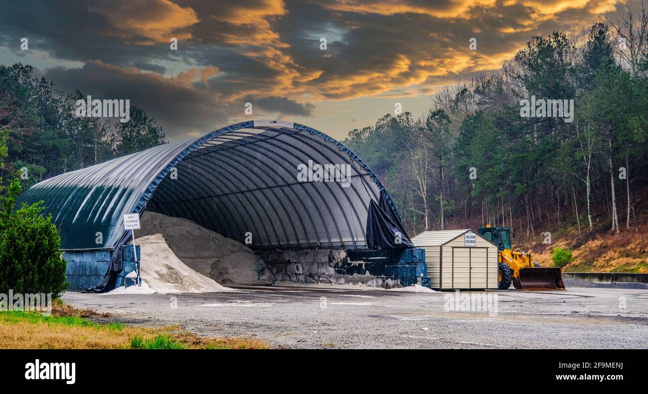 Tempesta Prep Shed in Rain Foto Stock