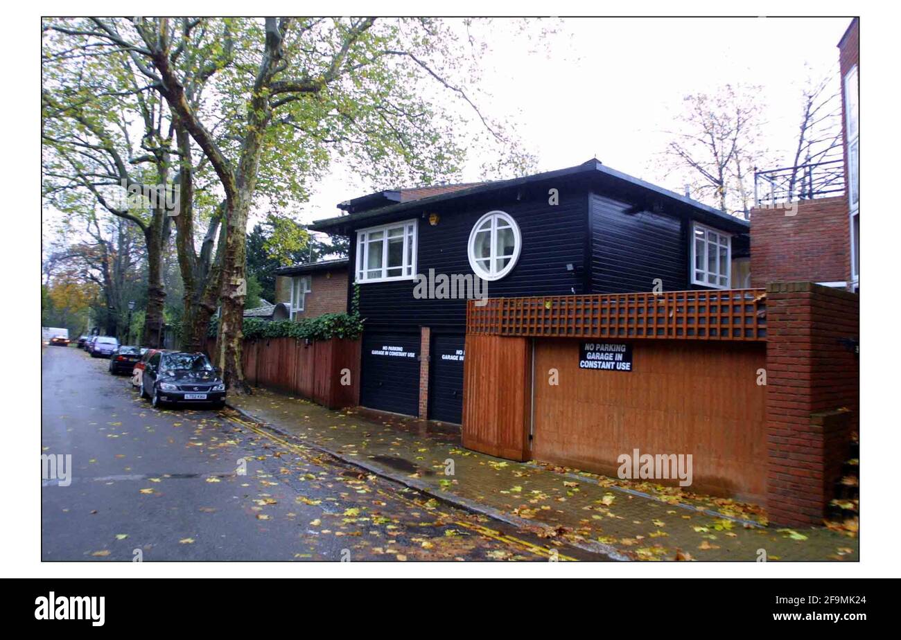 15 e 14 Well Rd, Hampstead, Londra NW3.pic David Sandison 8/11/2002 Foto Stock