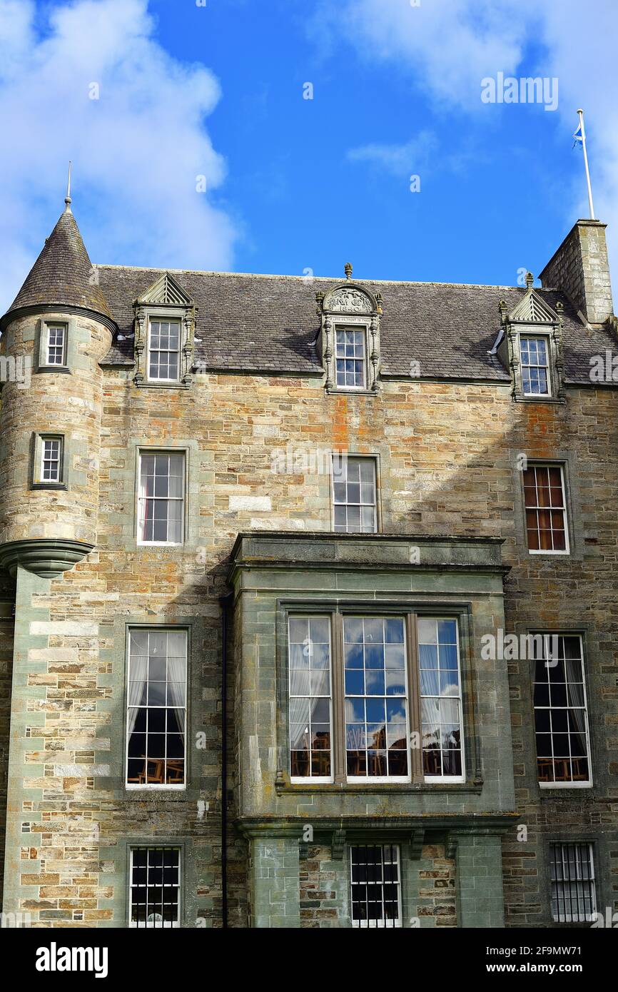 Weem, Scozia, Regno Unito. Castello Menzies, un castello costruito nel 16 ° secolo che è stato completamente restaurato durante il 20 ° secolo. Foto Stock