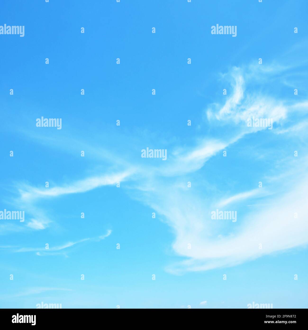 Cielo blu e nuvole Foto Stock