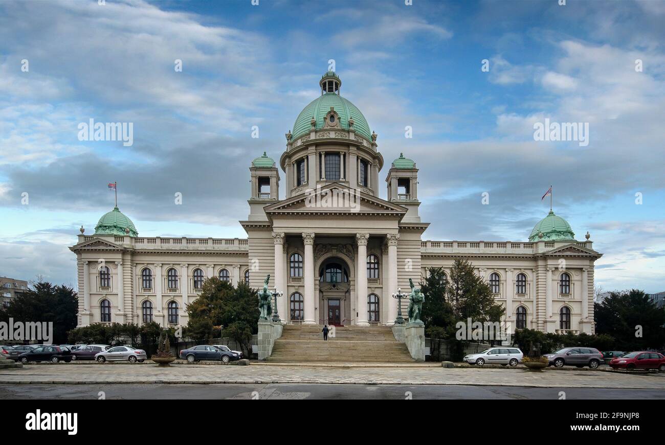 Parlamento della Repubblica di Serbia (Narodna skupstina Republike Srbije) a Belgrado (Beograd). La costruzione dell'Assemblea Nazionale Foto Stock