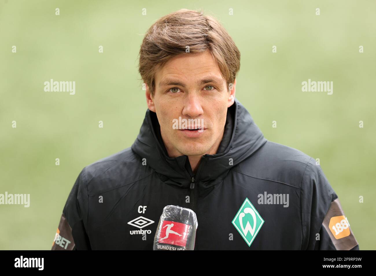 Clemens FRITZ, Brema, ritratto, capo del reparto scouting, nell'intervista Sky Sport prima del gioco Soccer 1. Bundesliga, 29th matchday, Borussia Dortmund (DO) - SV Werder Bremen (HB) 4: 1, il 18 aprile 2021 a Dortmund/Germania . Foto: Ralf Ibing/firo Sportphoto/pool via Fotoagentur SVEN SIMON le normative DFL vietano qualsiasi uso di fotografie come sequenze di immagini e/o quasi-video N. Foto Stock