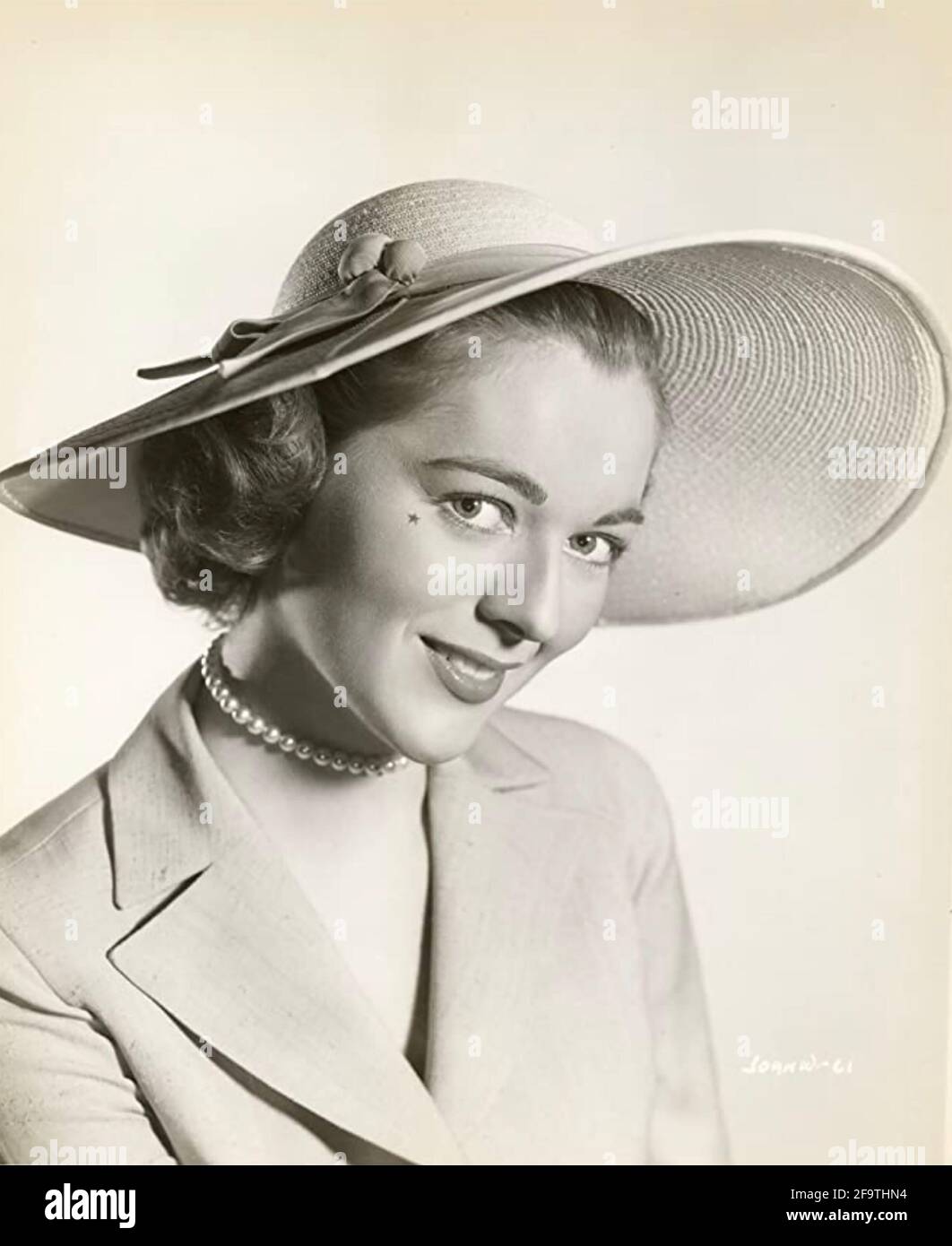 JOAN WELDON (1930-2021) attrice cinematografica americana nel 1954 Foto Stock