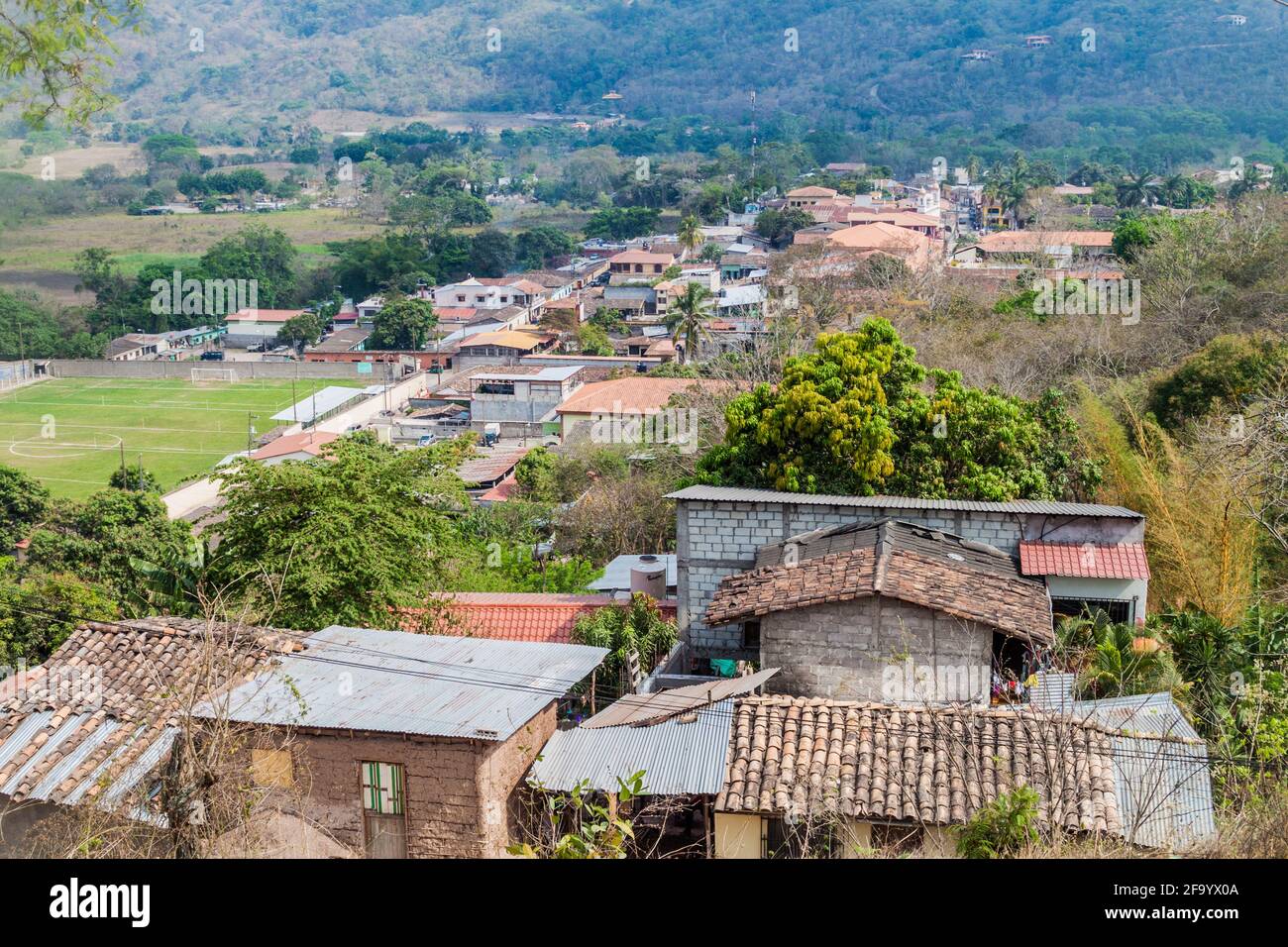 Veduta aerea del villaggio di Copan Ruinas, Honduras Foto Stock