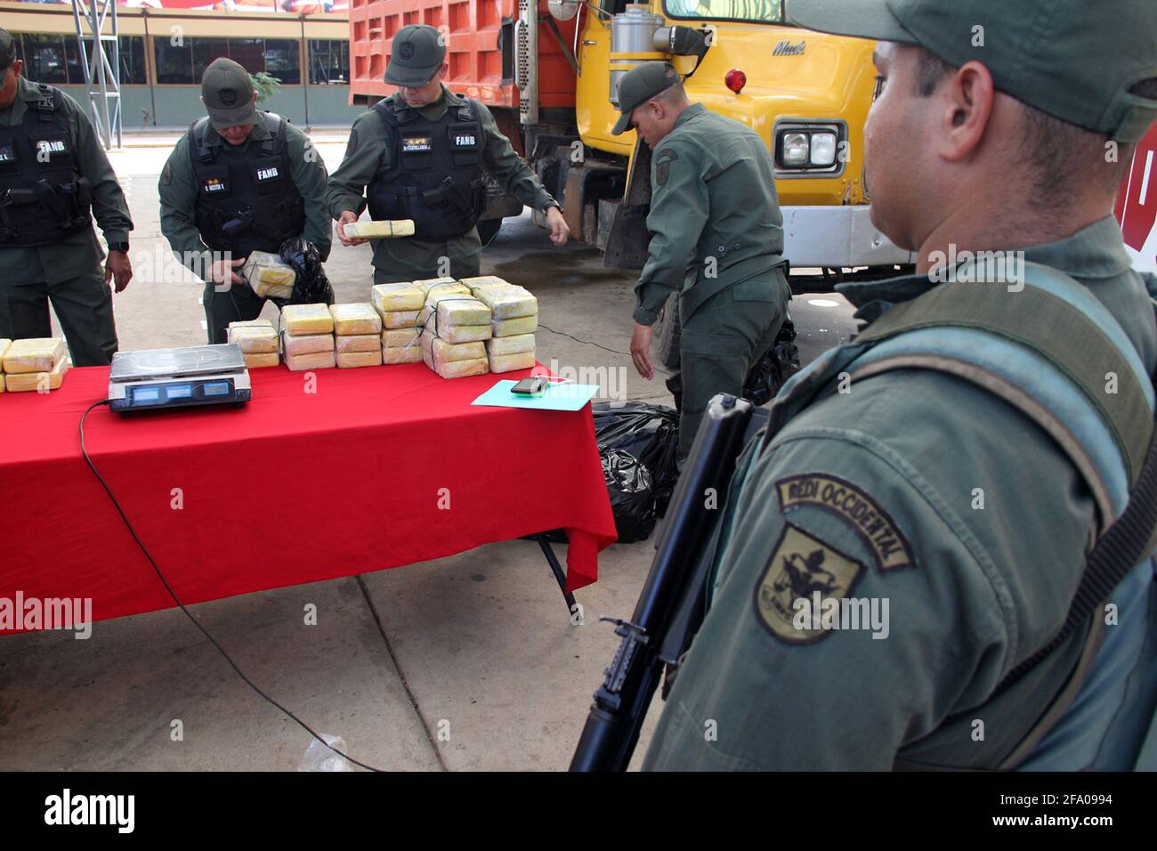 Maracaibo, Venezuela. 21 Apr 2021. Il sovrintendente nazionale antidroga, Richard López, ha ratificato la conformità e il raggiungimento delle politiche statali. Questo mercoledì, la 21a Caracas (Venezuela), basata sul rispetto illimitato degli obblighi internazionali nella lotta contro il traffico di droga, durante il suo discorso in videoconferenza prima della 64esima sessione della Commissione sulle droghe narcotiche delle Nazioni Unite (ONU). Affermare che per il Venezuela la lotta contro il problema della droga è un impegno permanente. (Foto di Humberto Matheus/Sipa USA) Credit: Sipa USA/Alamy Live News Foto Stock