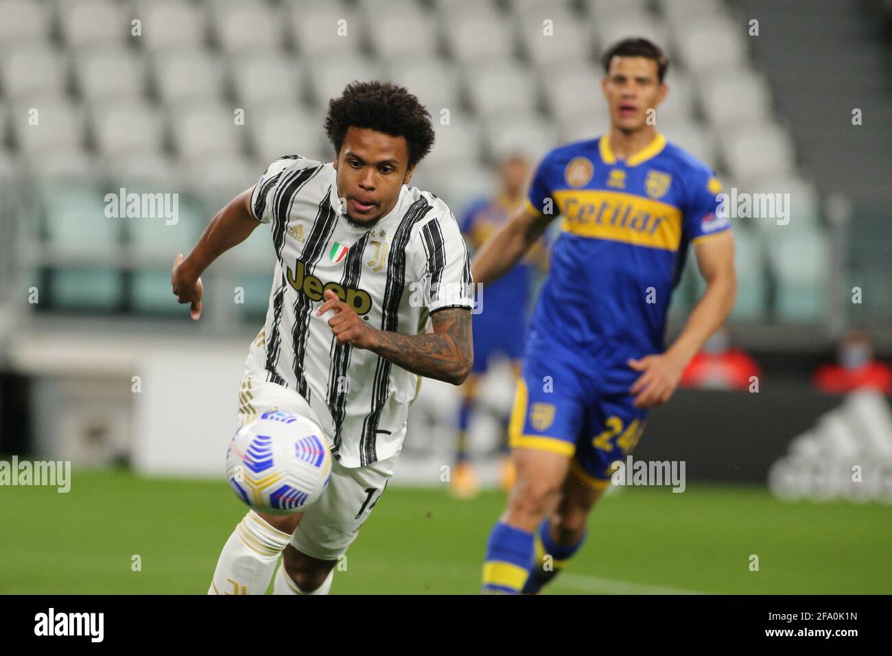 Stadio Allianz, Torino, 21 Apr 2021, Weston McKennie (Juventus FC) durante Juventus FC vs Parma Calcio, Calcio italiano Serie A match - Foto Claudio Benedetto / LM Credit: Live Media Publishing Group/Alamy Live News Foto Stock