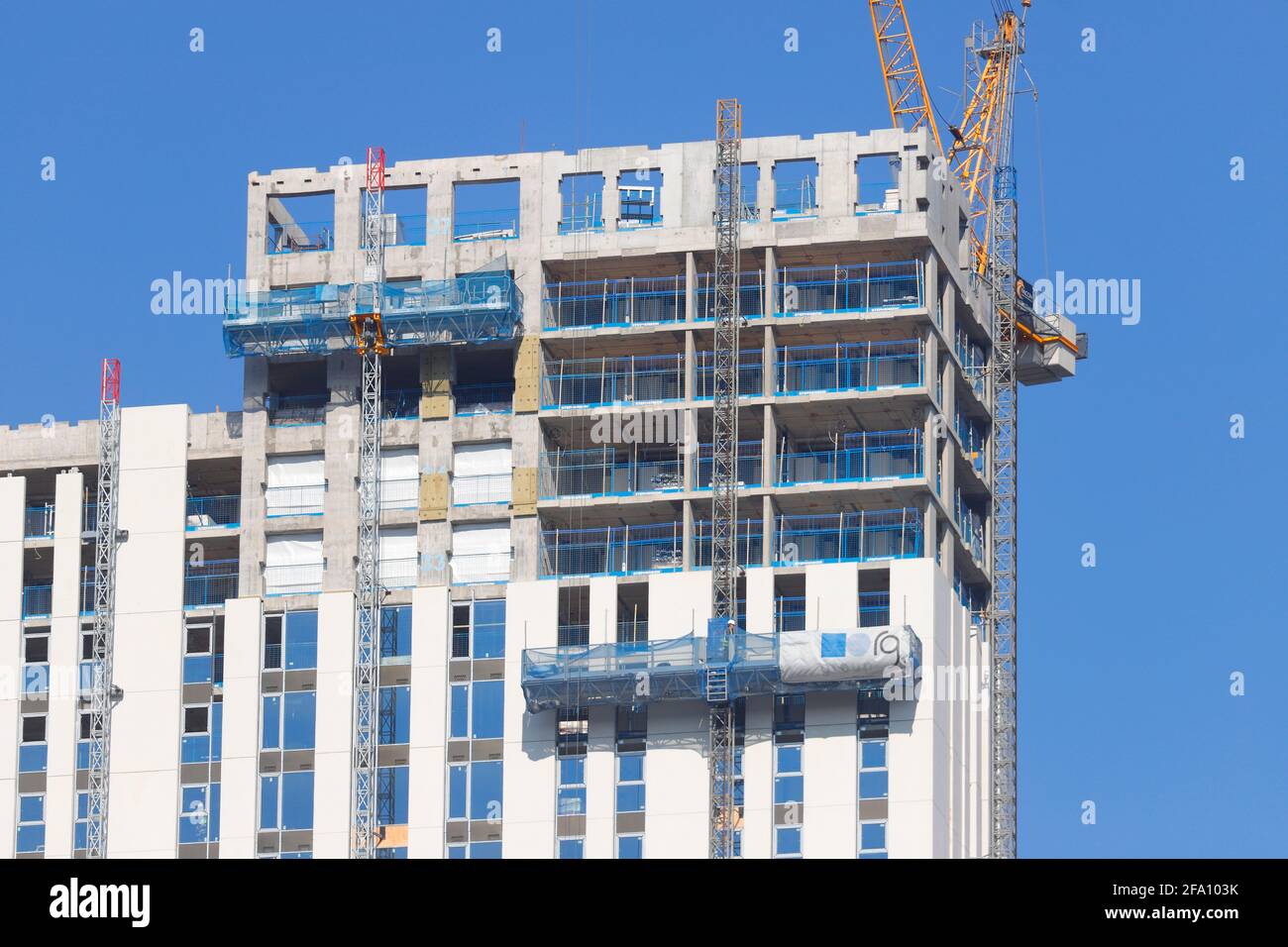 Altus House alloggio per studenti in costruzione e ora l'edificio più alto dello Yorkshire. Si trova all'interno dell'Arena Village Campus di Leeds Foto Stock