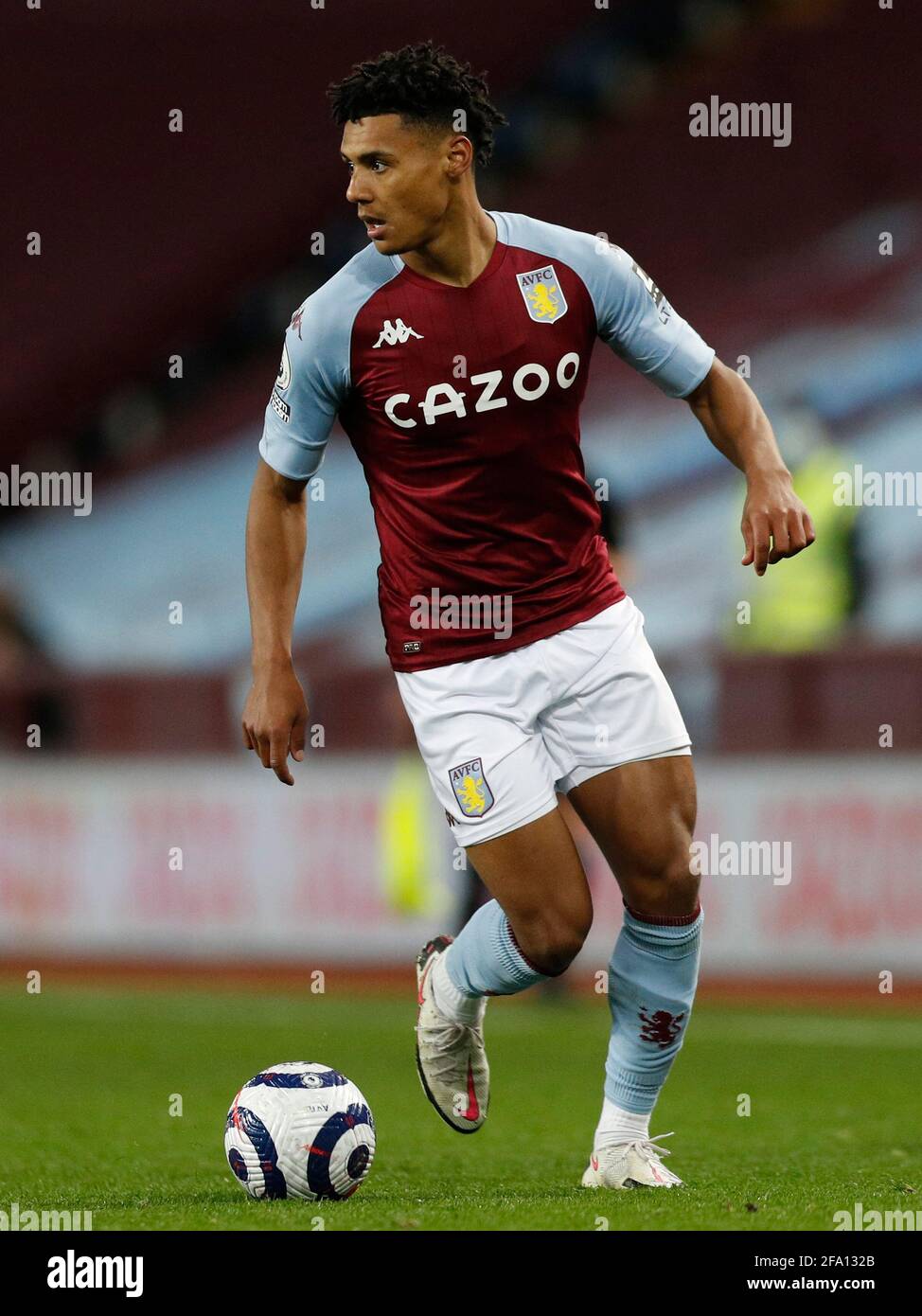 Birmingham, Inghilterra, 21 aprile 2021. Ollie Watkins di Aston Villa durante la partita della Premier League a Villa Park, Birmingham. L'immagine di credito dovrebbe essere: Darren Staples / Sportimage Foto Stock