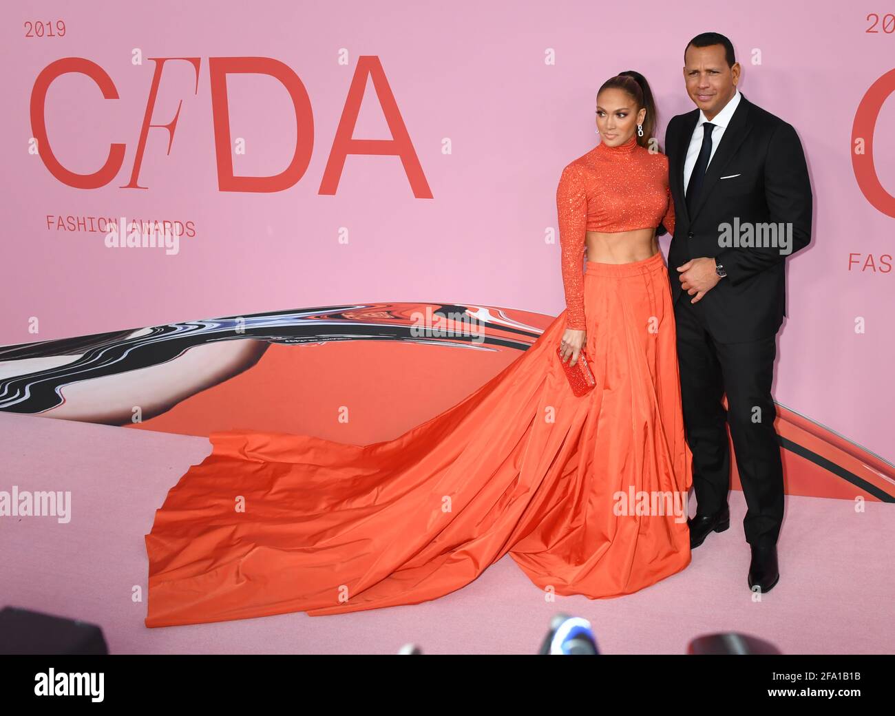 2016 CFDA PREMIA IL TAPPETO ROSSO Foto Stock