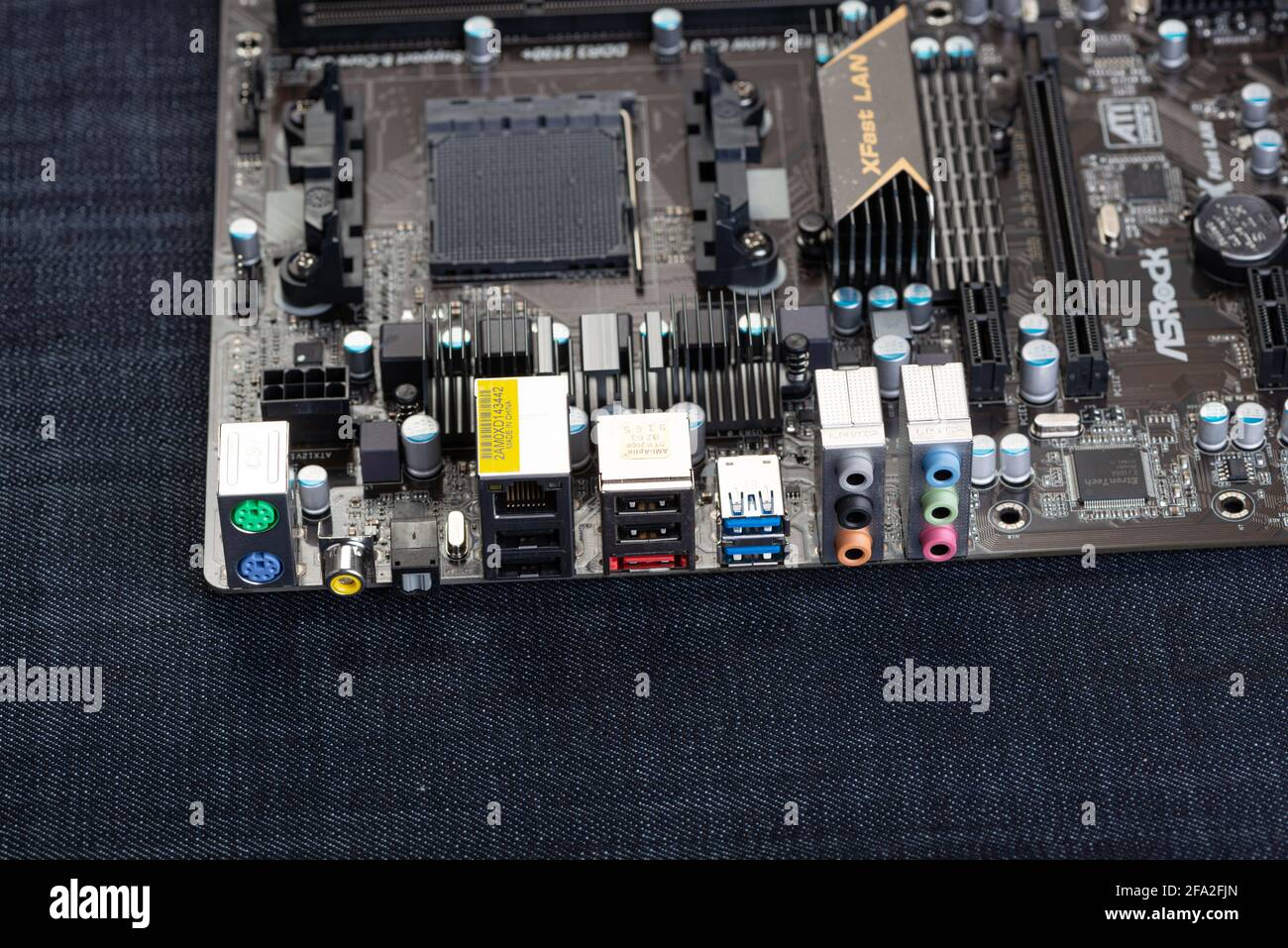 Copenaghen, Danimarca 24 aprile 2013. Scheda madre Asrock con dimensioni ATX per CPU AMD. Foto Stock