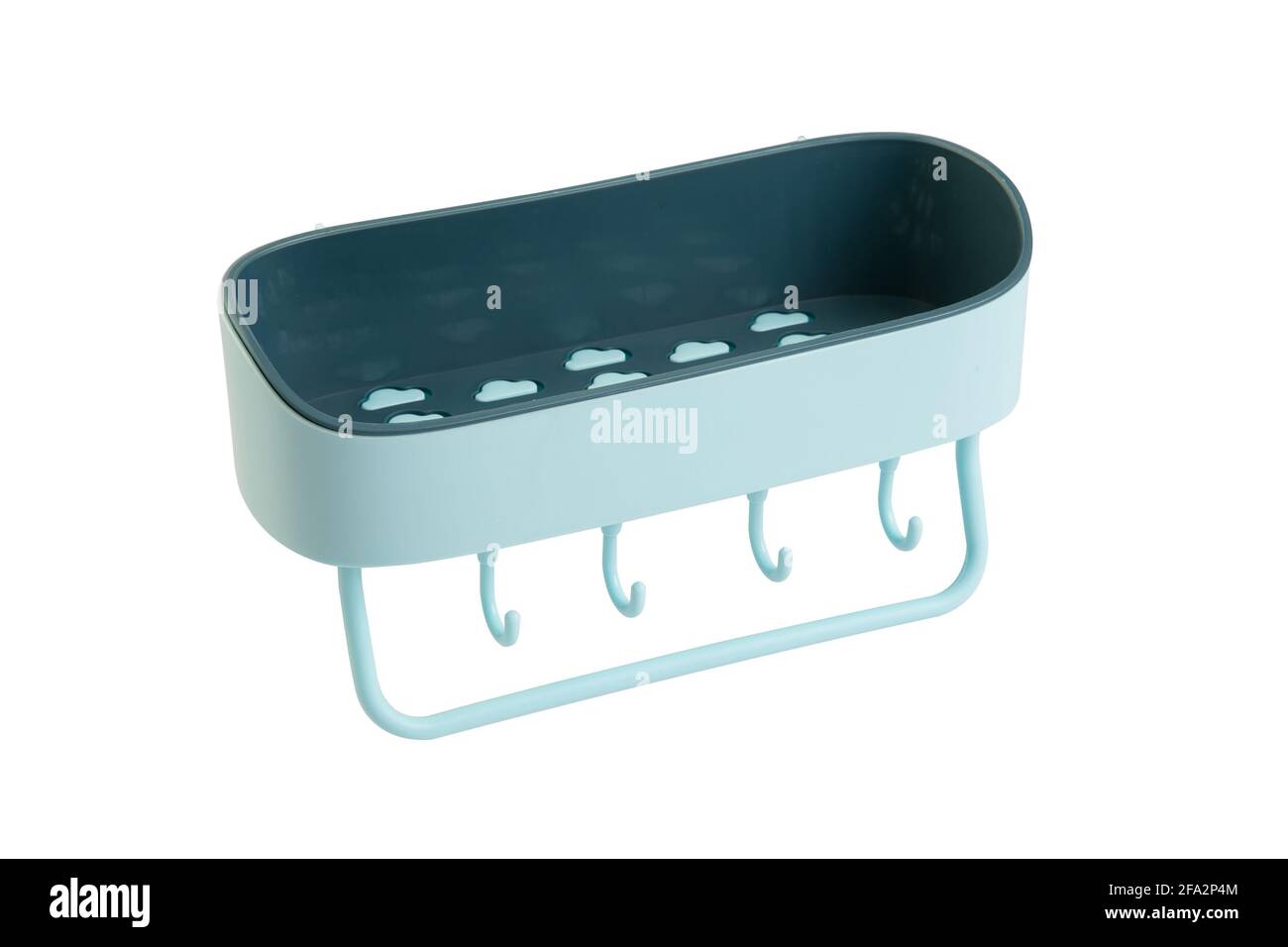 ripostiglio vuoto in plastica o ripiano con portasciugamani per il bagno isolato su sfondo bianco Foto Stock