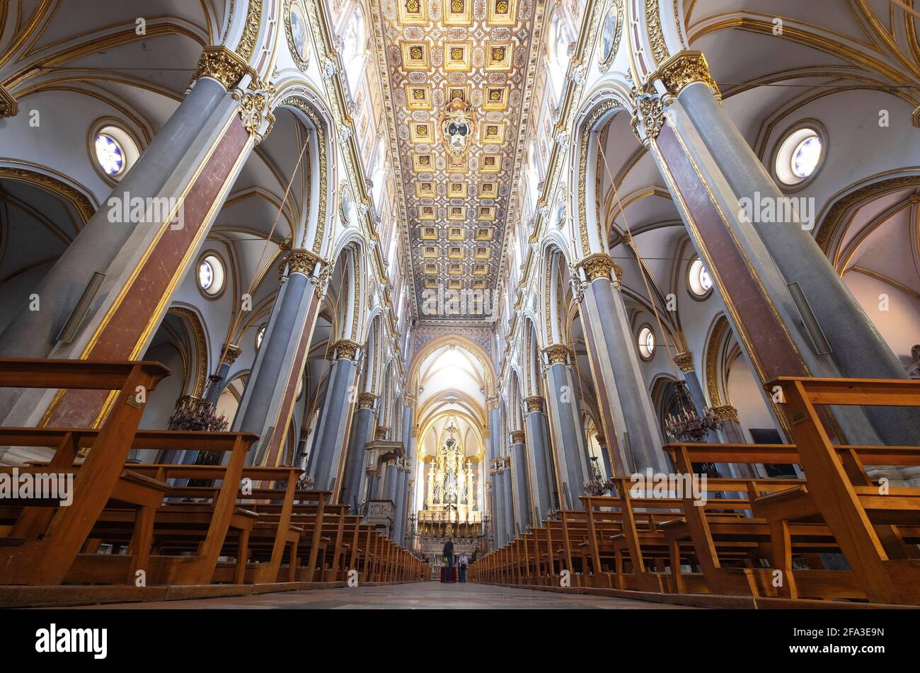 Interno della chiesa di San Domenico maggiore, Napoli, Campania, Italia Foto Stock