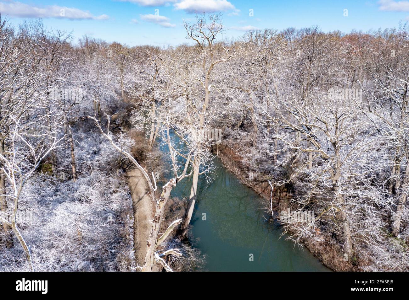 Detroit, Michigan - Belle Isle, un parco insulare nel fiume Detroit, dopo una nevicata di primavera. Foto Stock