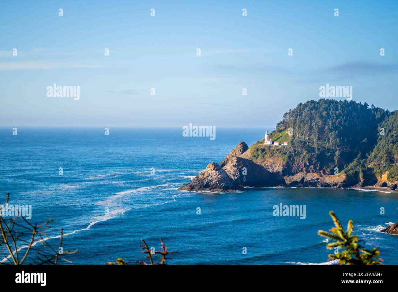 Heceta Head Lighthouse parco dello stato punto panoramico a Firenze, Oregon Foto Stock