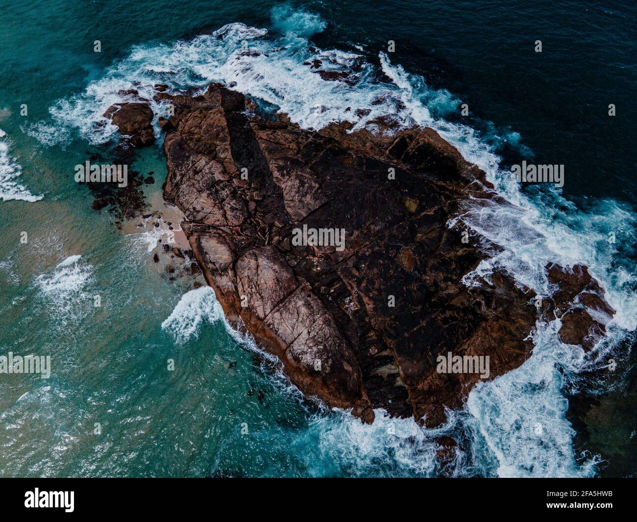 Un pacchetto di 19 foto ad alta risoluzione del paesaggio del drone oceano Foto Stock