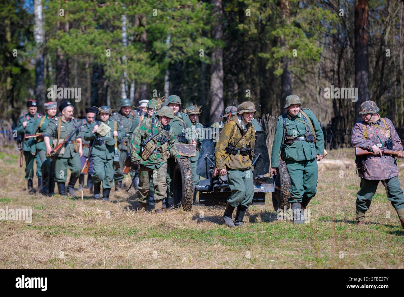 Ricostruzione della seconda guerra mondiale. Il distacco tedesco continua l'offensiva. La Grande Guerra Patriottica. Liberazione di Odessa. Zelenograd Russia Foto Stock