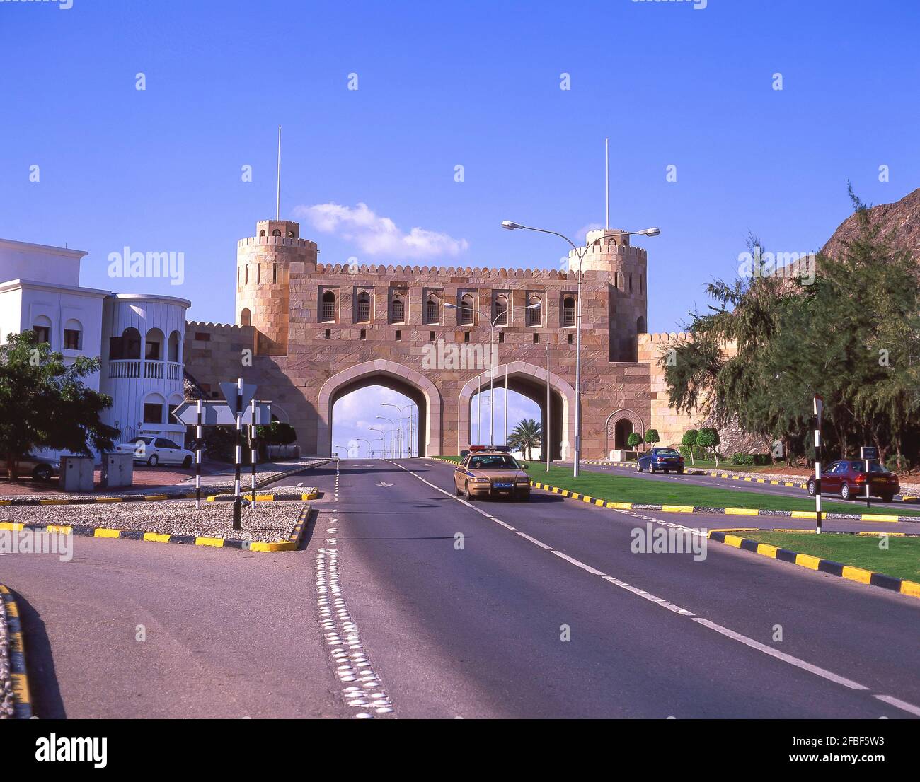 Il Muscat City Gate, Muscat Masqat Governatorato, Sultanato di Oman Foto Stock