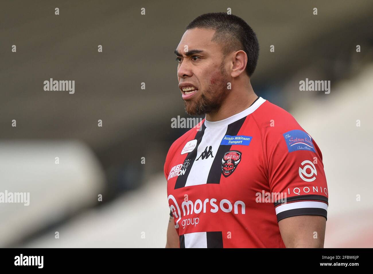 Ken Sio (2) di Salford Red Devils durante il gioco Foto Stock