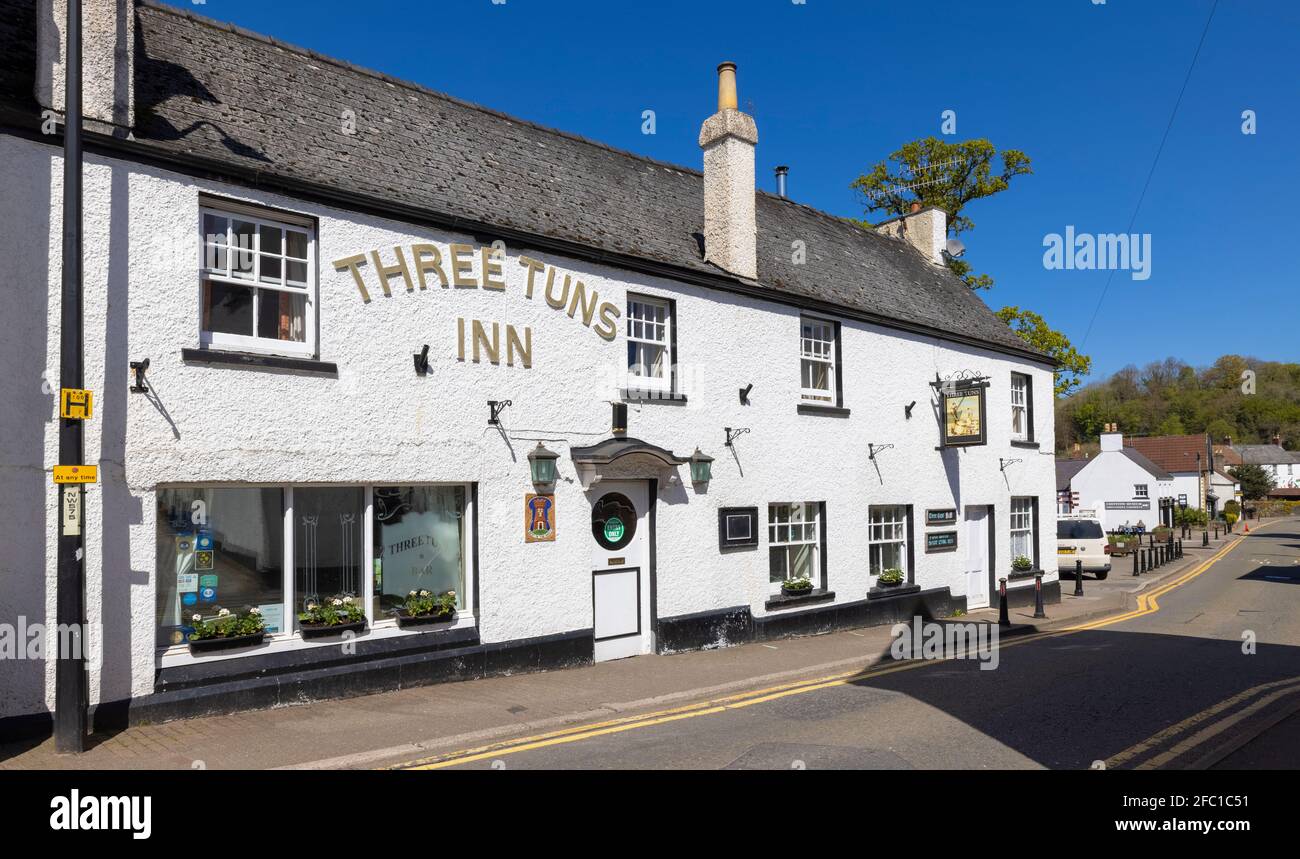 The Three Tuns Inn, Bridge Street, Chepstow, Monmouthshire, Galles Foto Stock
