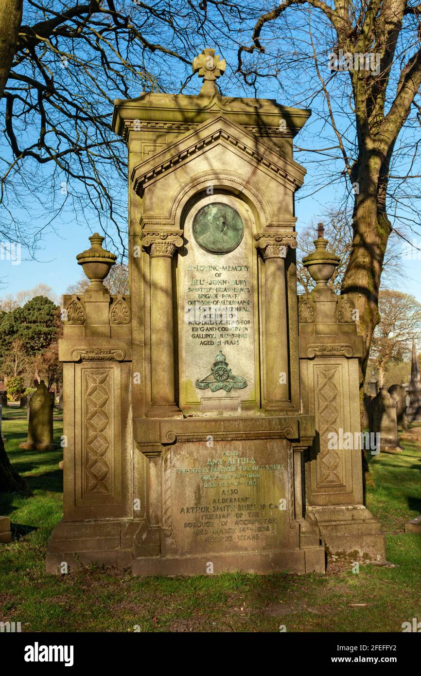 La tomba del tenente John Bury, del cimitero di Acccrington, di Acccrington, del Lancashire. Foto Stock