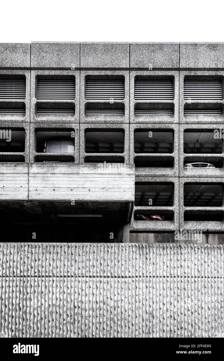 Architettura in stile brutale, Minories Car Park a Londra, Regno Unito Foto Stock