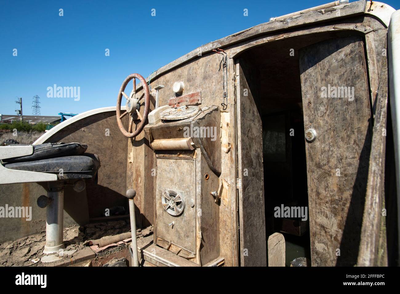 Esempio di barca a motore recuperata Foto Stock