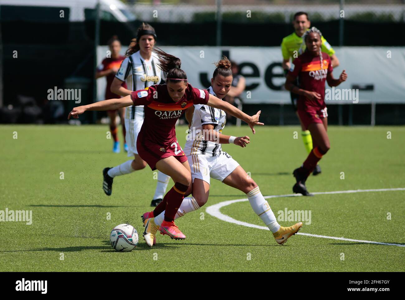 Agnese Bonfantini (Roma Women) durante la Coppa Italia, semifinale, seconda tappa tra Juventus FC e AS Roma il 25 aprile 2021 al Juventus Training Center di Vinovo - Foto Nderim Kaceli / DPPI / LiveMedia Foto Stock