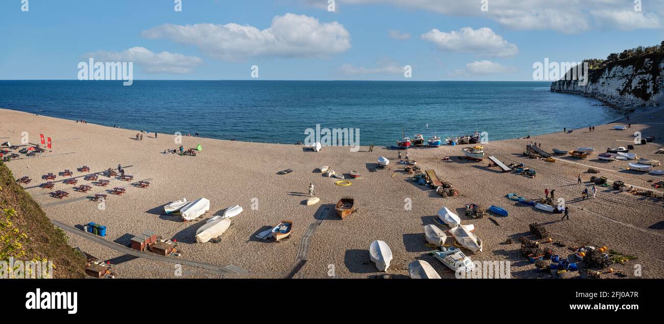 Vista panoramica sulla Beer Beach a Beer, Devon, Regno Unito, il 17 aprile 2021 Foto Stock