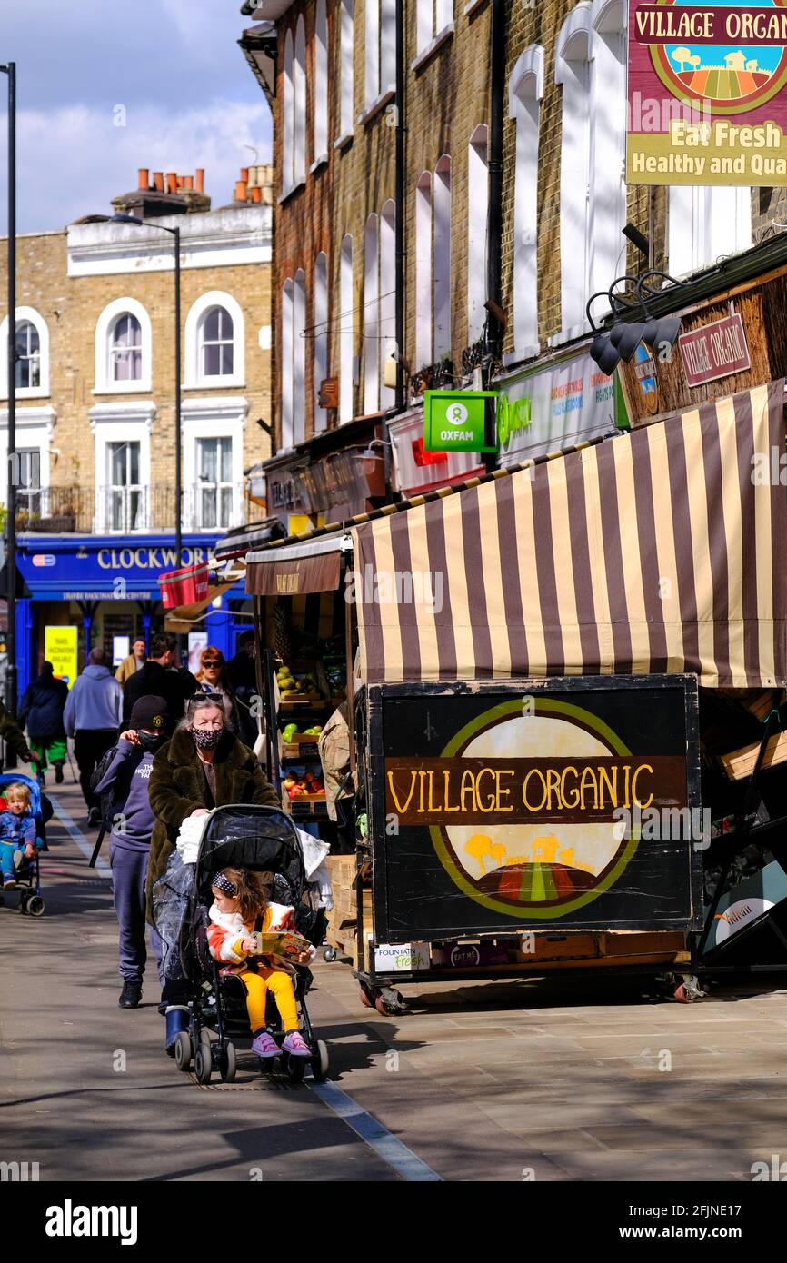 Lauriston Road, Hackney, E9, Londra, Regno Unito Foto Stock