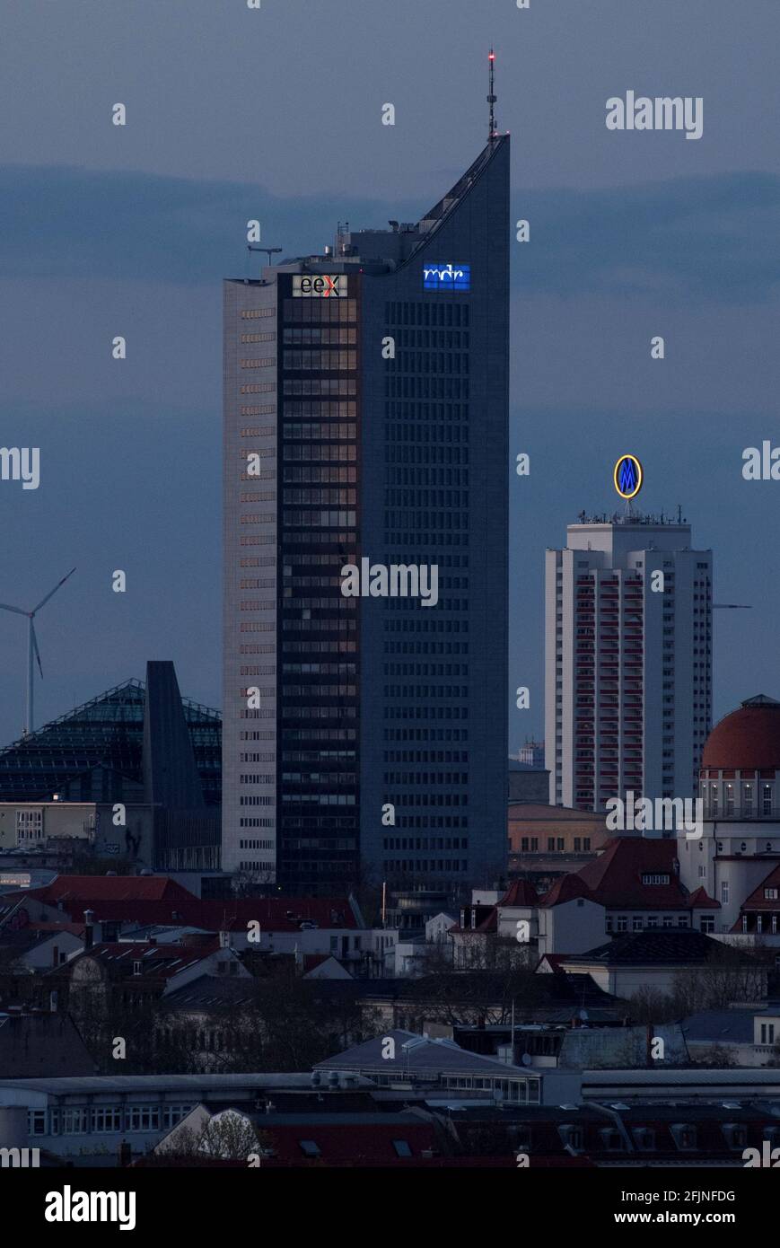 La sede centrale della Borsa europea dell'energia (EEx), la più grande  piattaforma di trading di energia online del mondo, si trova in un alto  edificio del centro città a Lipsia, Germania, il